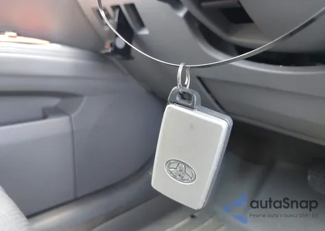 2005 Toyota Avalon Limited из США, поврежденный, VIN 4T1BK36B45U018123